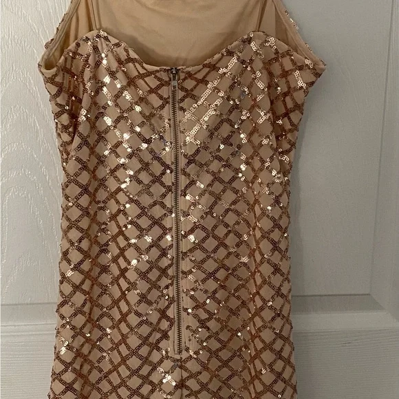 Pretty Little thing sequence gold dress! Size 2 - Picture 3 of 12